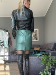 Leather skirt DS-561 green python imprint